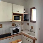 Climatisé Proche Et Avec Accès Jacuzzi En Sus Vauvert